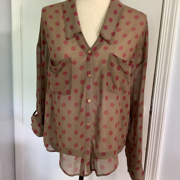 FREE PEOPLE BLOUSE SZ SMALL POLKA DOT RED BROWN CHIFFON BUTTONS FRONT - Picture 2 of 12